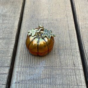 Monet Pumpkin trinket